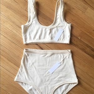 ARQ- wide strap bra and undies set